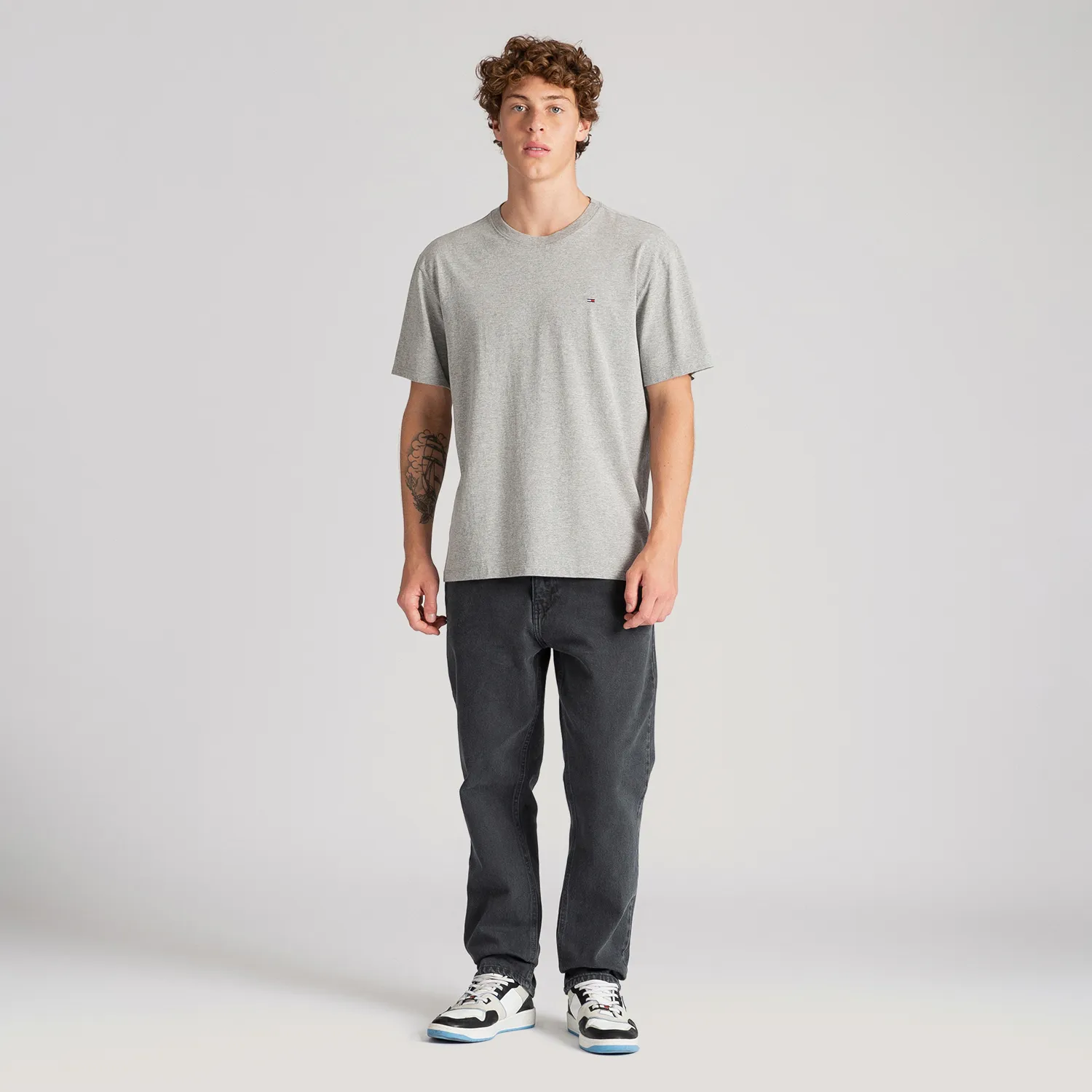 Classic Slim C-Neck T-Shirt - Light Gray - Image 2