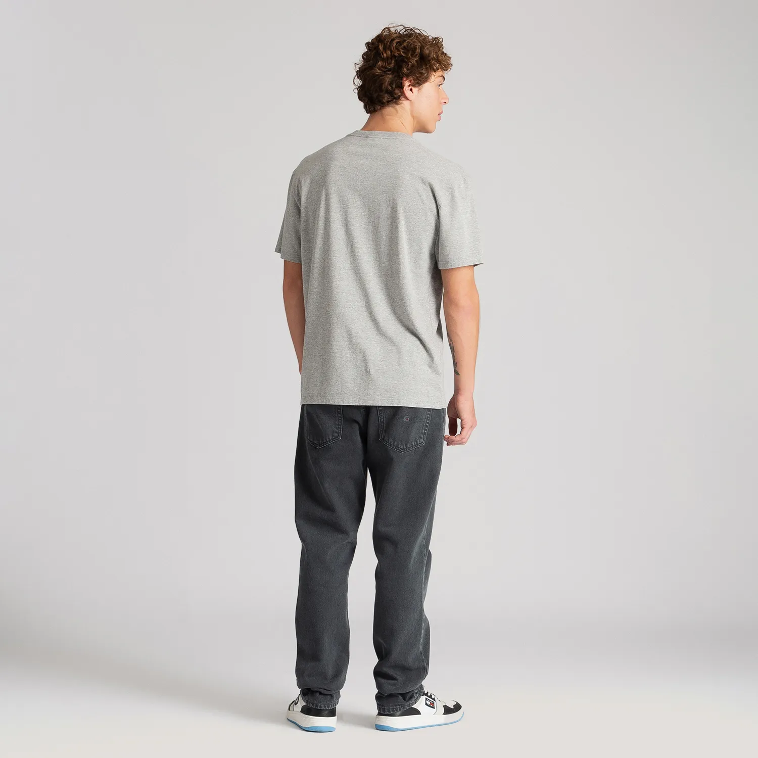 Classic Slim C-Neck T-Shirt - Light Gray - Image 4