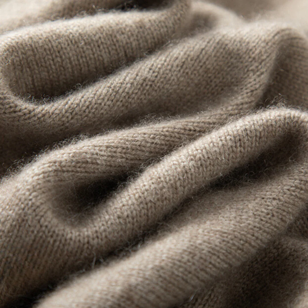 Falcone Cashmere Sweater - Image 3