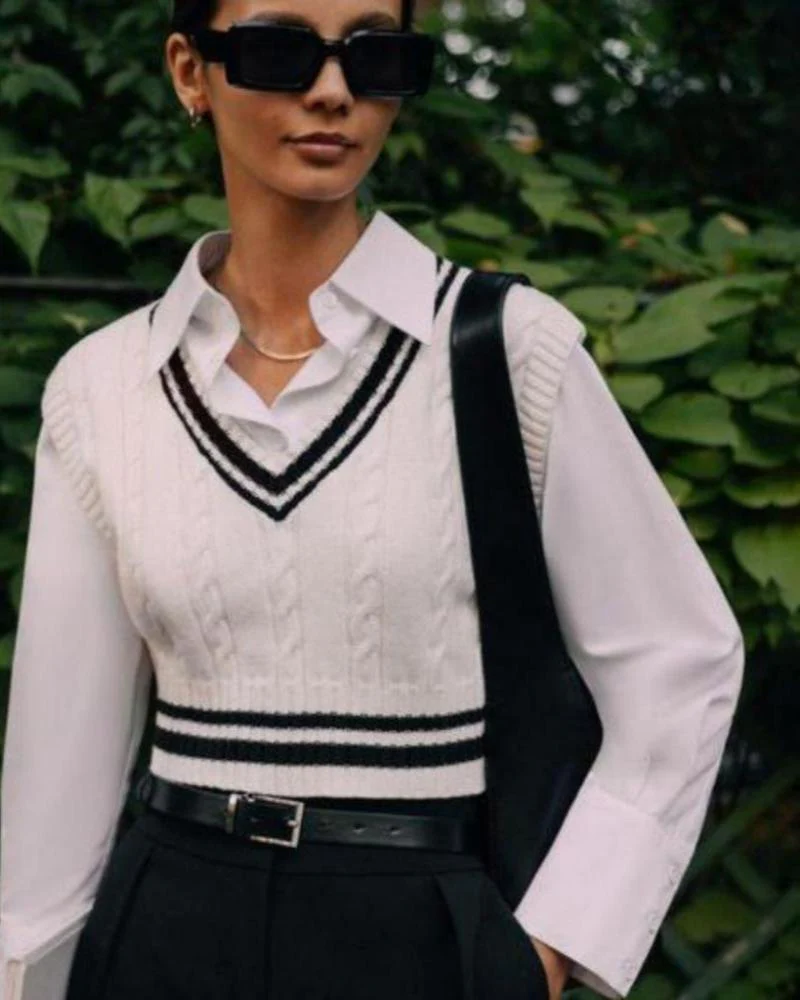 Lady's Rich Sweater Vest - Image 2
